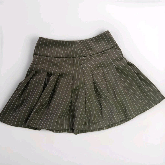 Unknown Dresses & Skirts - Olive Green Striped Skirt Junior's Size Small